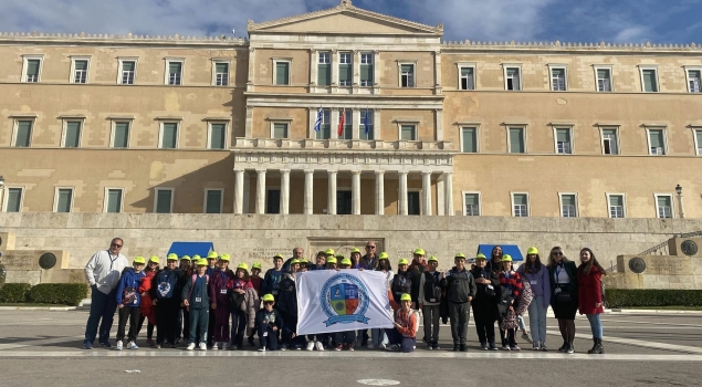 Δημ. Σχ. Γόννων: Εκπαιδευτική Επίσκεψη των Στ’ &amp;  Έ Τάξεων στη Βουλή των Ελλήνων και στην Ακρόπολη