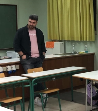 Δημ. Σχ. Γόννων: Ενδοϋπηρεσιακή Επιμόρφωση  με θέμα «Ψυχική Ενδυνάμωση Εκπαιδευτικών» σε συνεργασία με τον Ψυχολόγο του Κέντρου Κοινότητας κ. Κωνσταντίνο Παντελή.